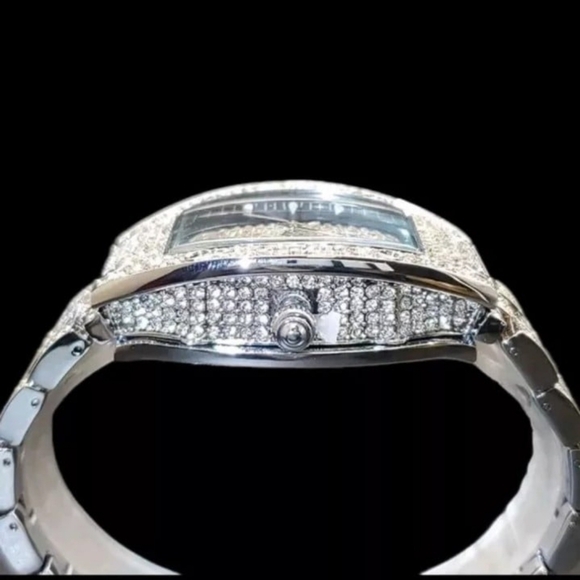 Mens Luxury Iced Simulated Diamond Waterproof Quartz Movement High Fashion Watch - Picture 3 of 10